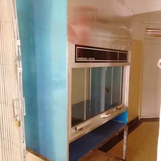 School Fumehood