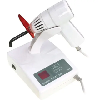 Curing light